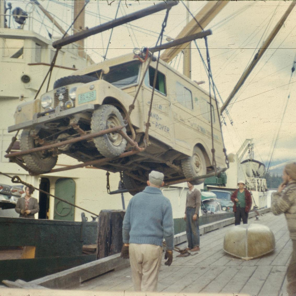 land-rover-serie-travel