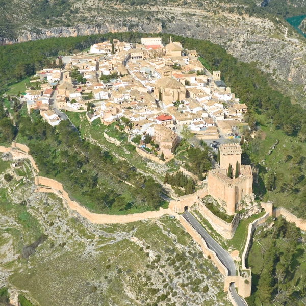 spain-burg-alarcon-1