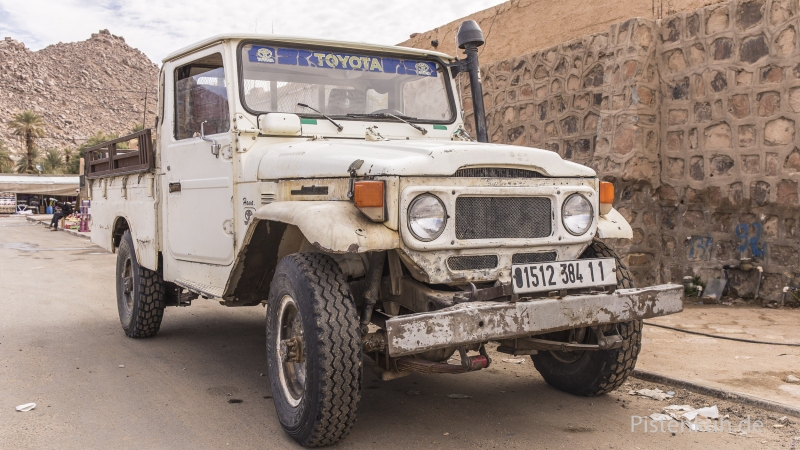 Land-Cruiser-bj-wrack