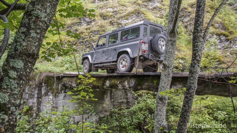 Land-Rover-TD4-Alpen-5
