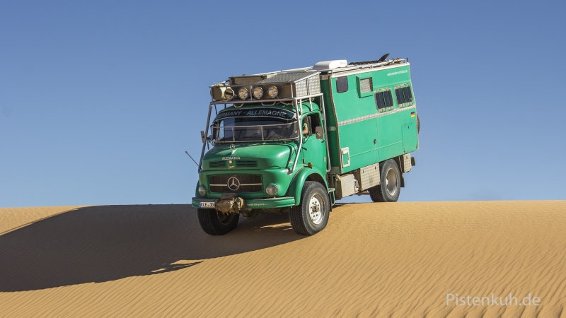 Mercedes-911-Allradwohnmobil