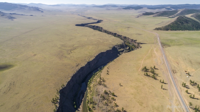 mongolei-shuluu-canyon