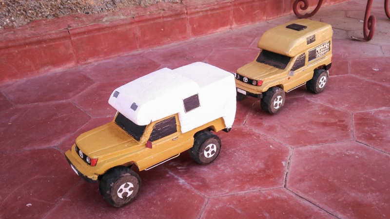 modellauto holz toyota weltreisemobil