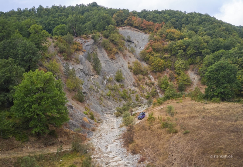 1_griechenland-offroad-4x4-pistenkuh-10
