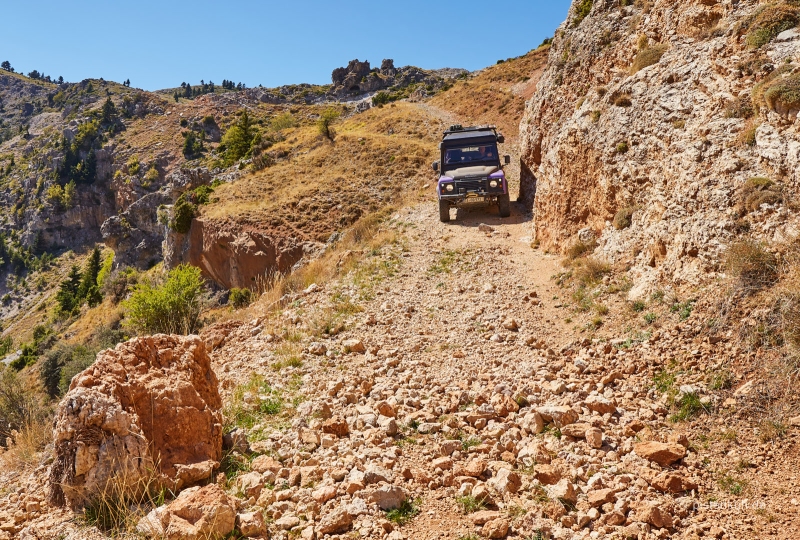 griechenland-offroad-4x4-pistenkuh-150