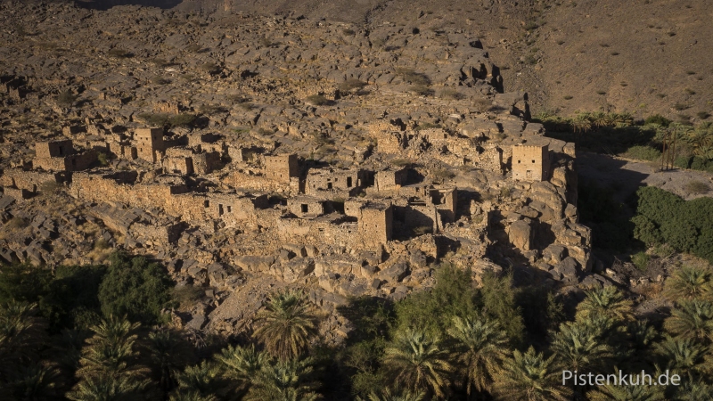 Oman-Wadi-Ghul