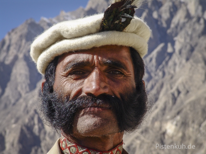 Pakistan-Mann-Hunzatal