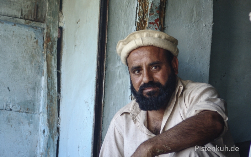Pakistan-Mann-Metzger