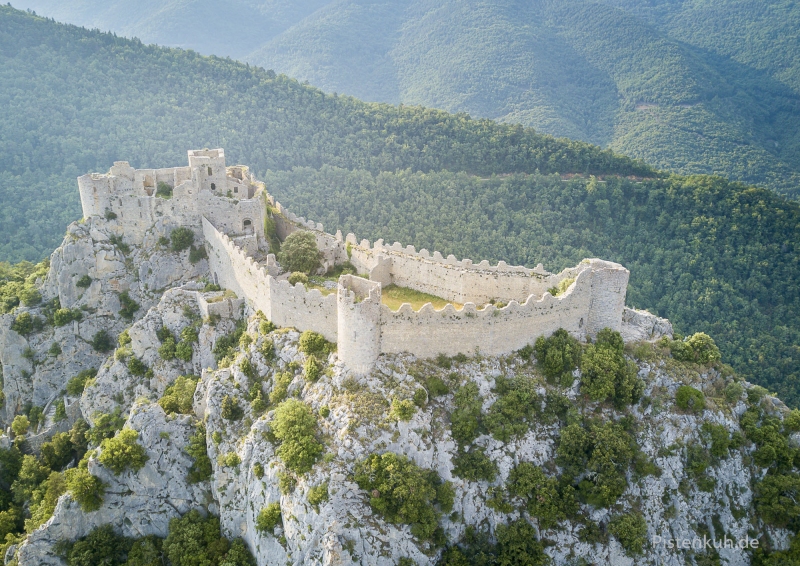 pyrenees-kartharerburg-5