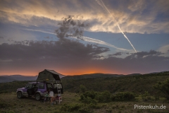 Hyundai Galloper Offroad-Reisemobil-Sonnenuntergang