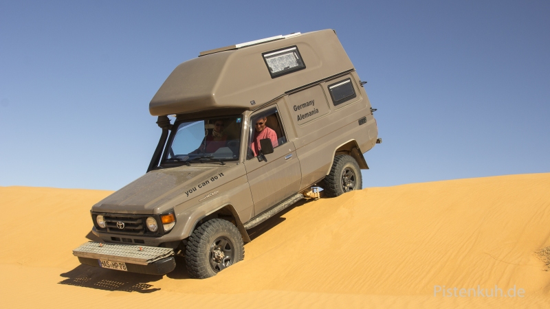 Offroad-Expeditionsmobil-Land-Cruiser