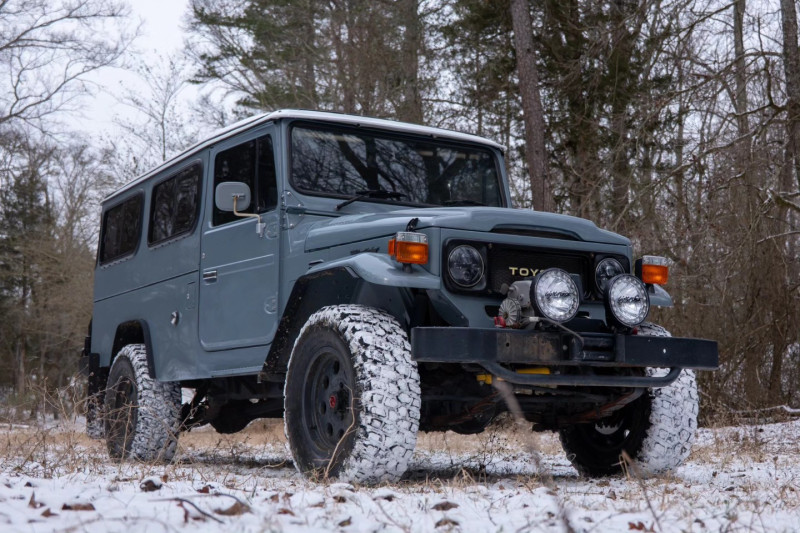 land-cruiser-old
