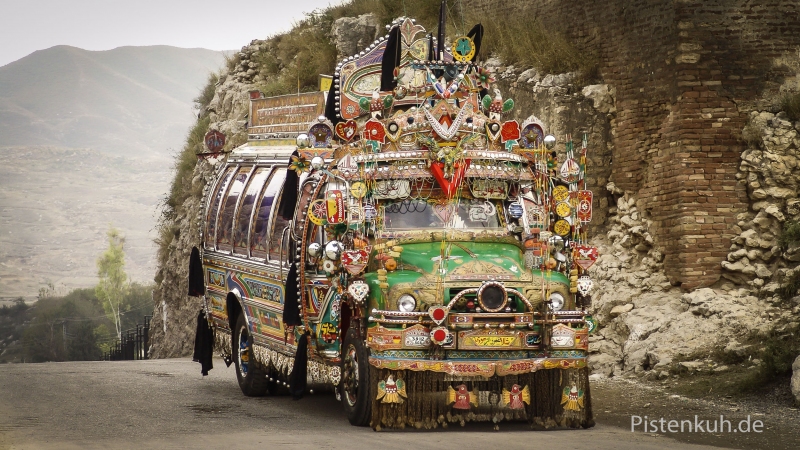 Pakistan-Bus-Verkehr