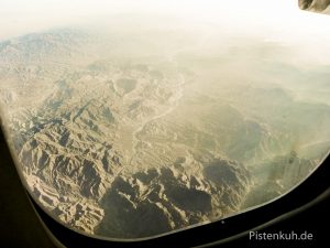 Flug über Afghanistan
