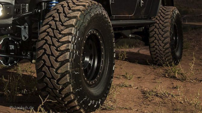 Offroad Reifen für Land Rover Defender - Pistenkuh