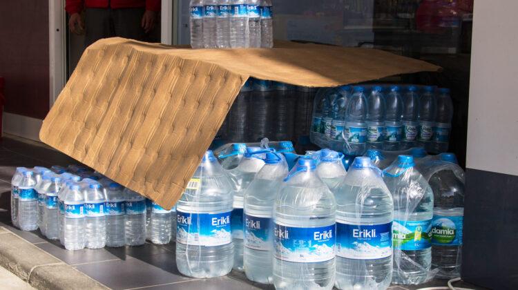 Wasserfilterung im Expeditionsmobil